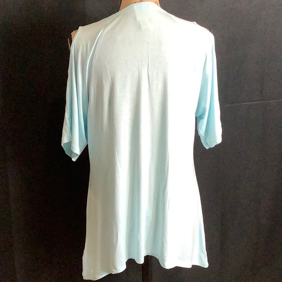 Top - Picture 5 of 7